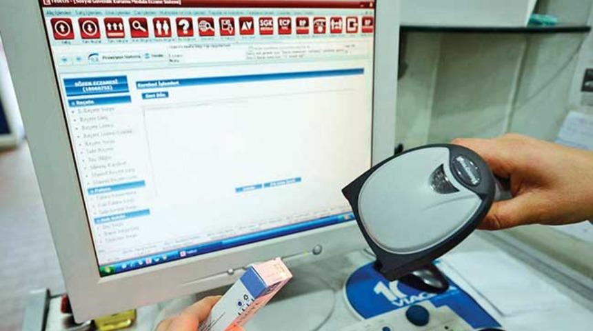 Aile hekimlerinde e-reçete dönemi! Yeni uygulama İzmir'de başladı