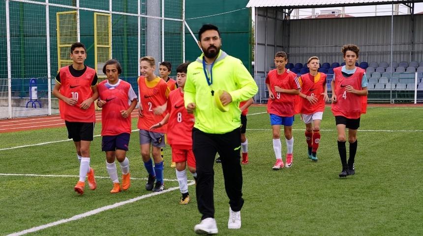 U-14 milli takım se&ccedil;meleri &Ccedil;orlu&rsquo;da yapıldı