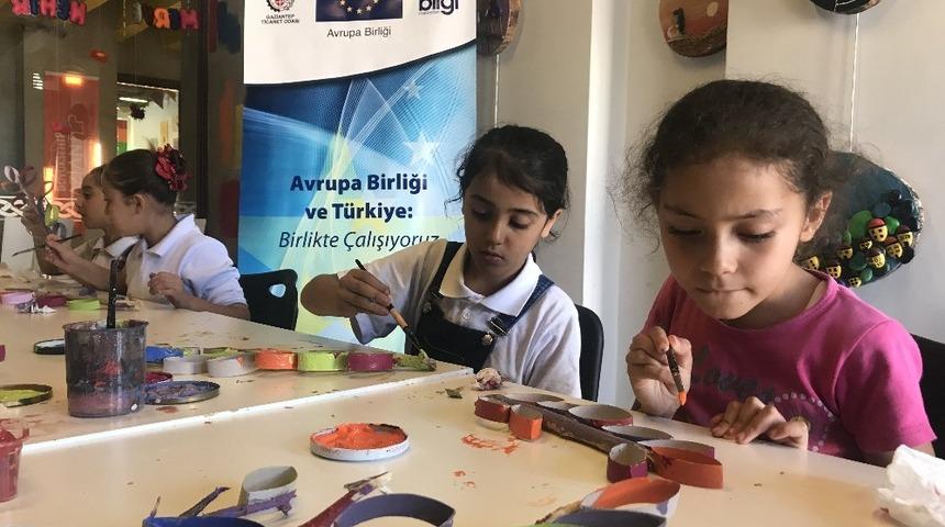 İklim değişikliğine sanatla dikkat &ccedil;ektiler