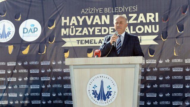 Erzurum Hayvan Borsasının temeli atıldı