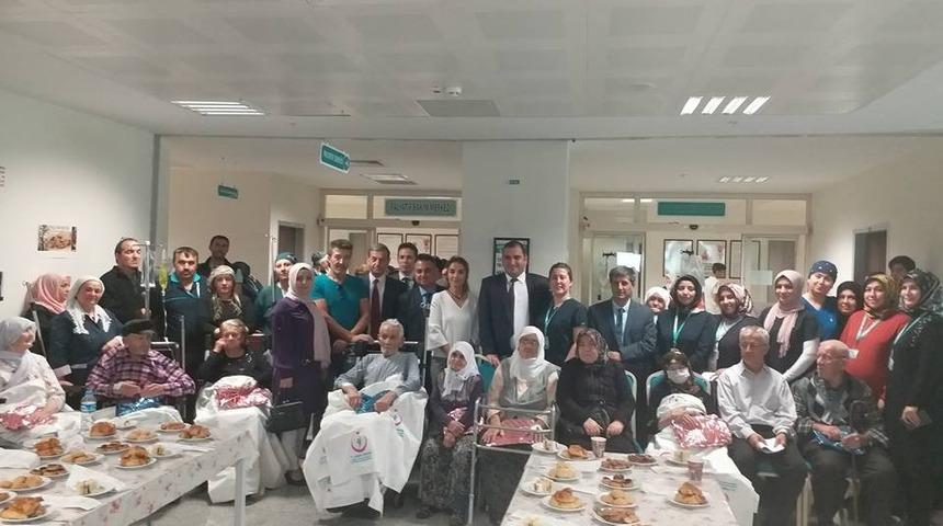 Kaymakam Halim: Yaşlılar başımızın tacı olmalı