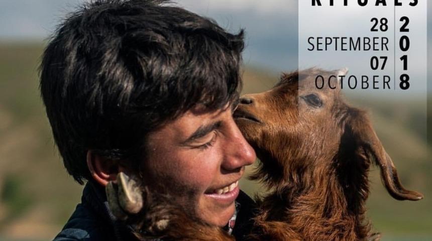 Vanlı fotoğrafçı, ‘Bursa Fotofest’te Van’ı tanıttı