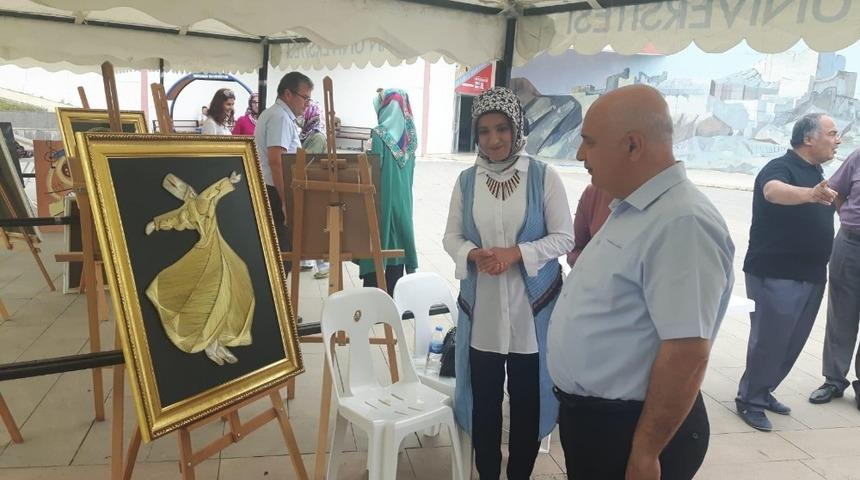 &Uuml;niversite &ouml;ğrencileri i&ccedil;in &uuml;cretsiz kurs kayıtları başladı