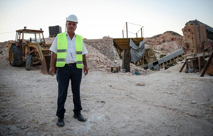 Balıkesir'in Sındırgı ilçesindeki Düvertepe'den kaolin fışkırıyor G4