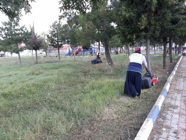 Ergene’de park ve bahçelerde yoğun mesai