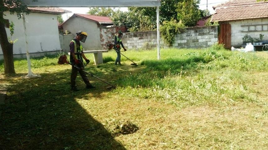 Ergene&rsquo;de park ve bah&ccedil;elerde yoğun mesai