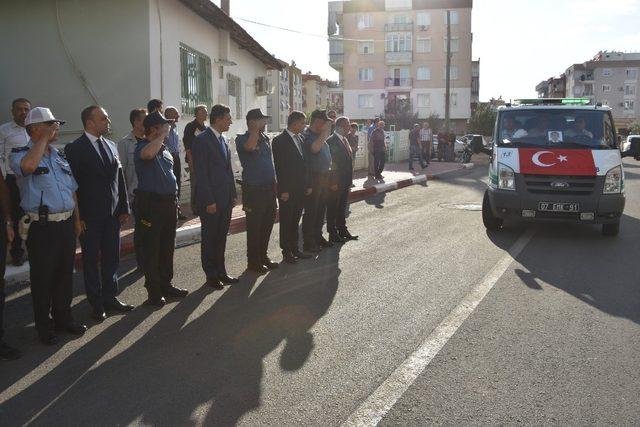 Polis memuruna Antalya’da veda