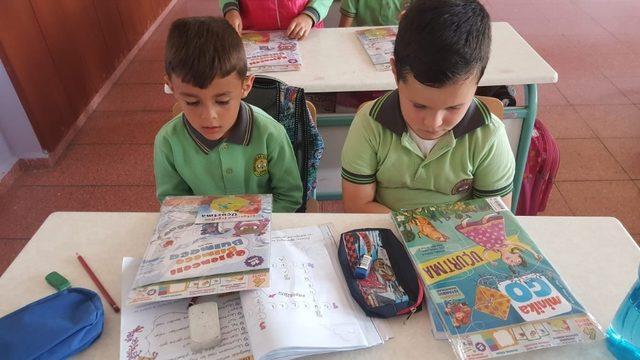 Yozgat’ta öğrencilere çocuk dergisi dağıtıldı