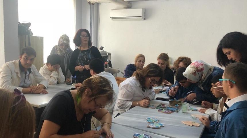 Salihli TSO Kadınlar Birliğinden at&ouml;lye &ccedil;alışması