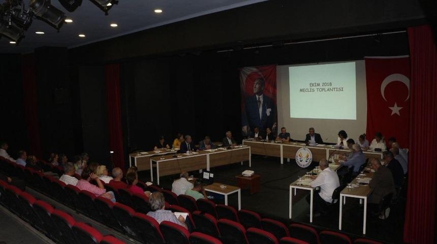 Kuşadası Belediye Meclisi Ekim ayı toplantısı yapıldı