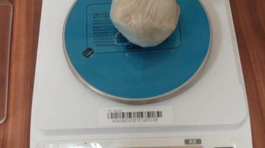 Sokak satıcılarına operasyon: 2 tutuklama