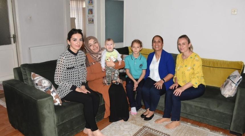 Yeni doğan bebeklere hoşgeldin hediyesi