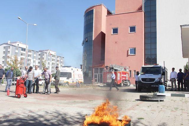 Genç Devlet Hastanesinde tatbikat yapıldı