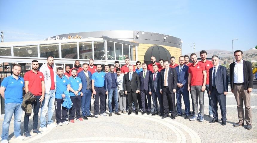 Karesispor yeni sezona hazır