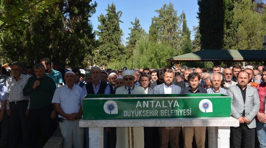 Korkuteli Belediye Başkanı İrban&rsquo;ın acı g&uuml;n&uuml;