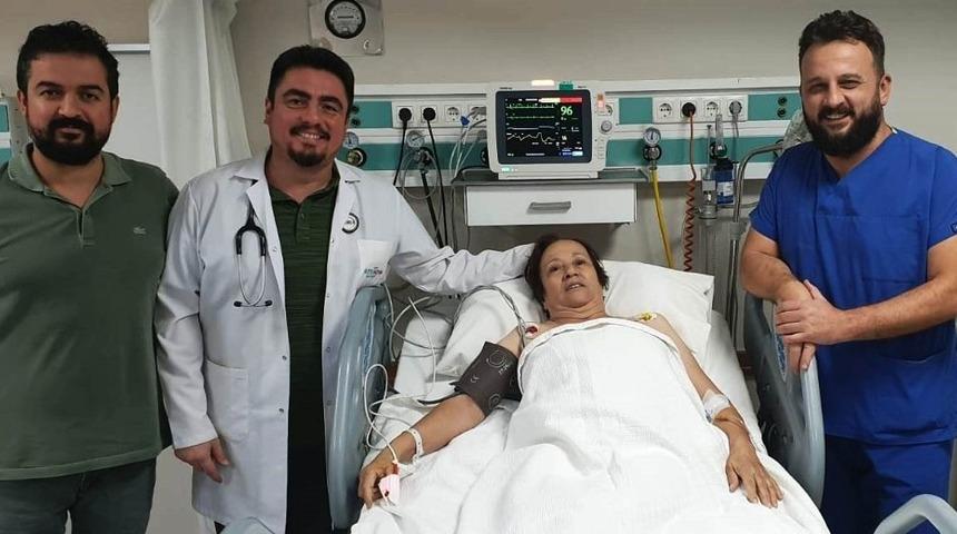 Şah damarına takılan stent ile hayata tutundu
