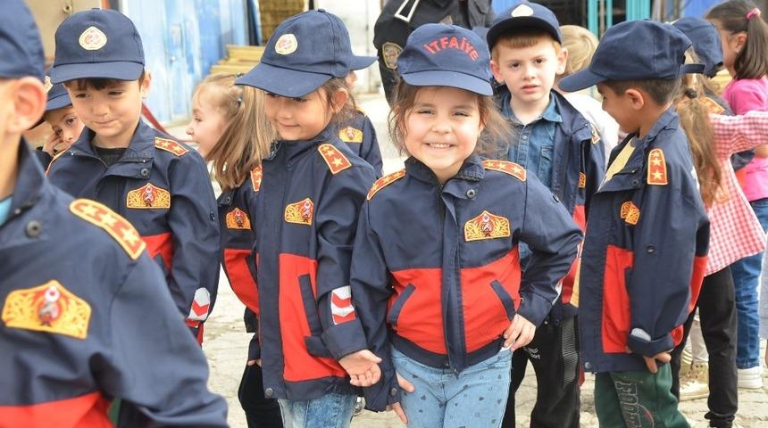 Minikler, itfaiyecilik mesleği ile tanıştılar