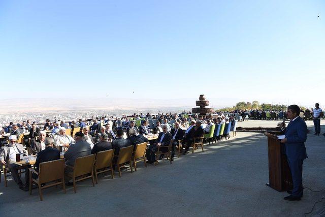 Başkan Asya, din görevlileriyle bir araya geldi