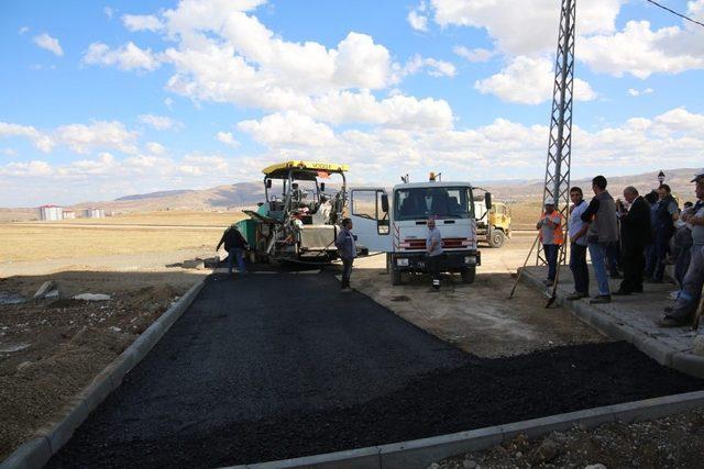 Vefa Konutları’nda asfalt çalışması başladı