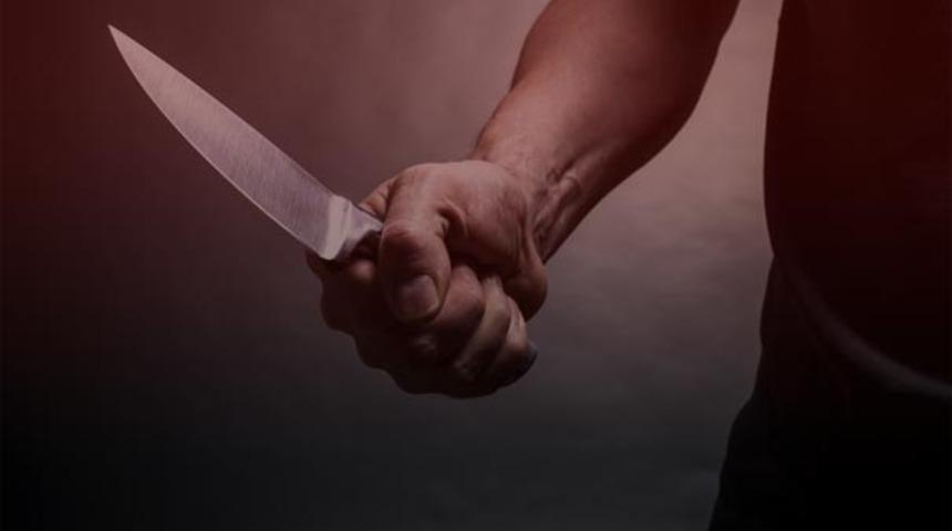 Annesi ile yasak aşk yaşadığını öğrendiği HDP'li başkanı bıçakladı