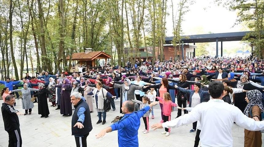 Kartepeliler sağlık i&ccedil;in y&uuml;r&uuml;d&uuml;