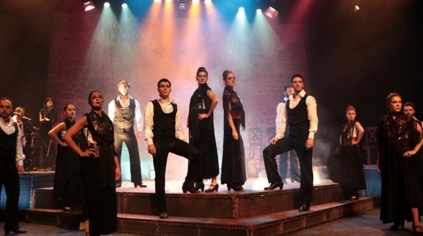 Nilüfer’de perde Kanlı Düğün ile açıldı