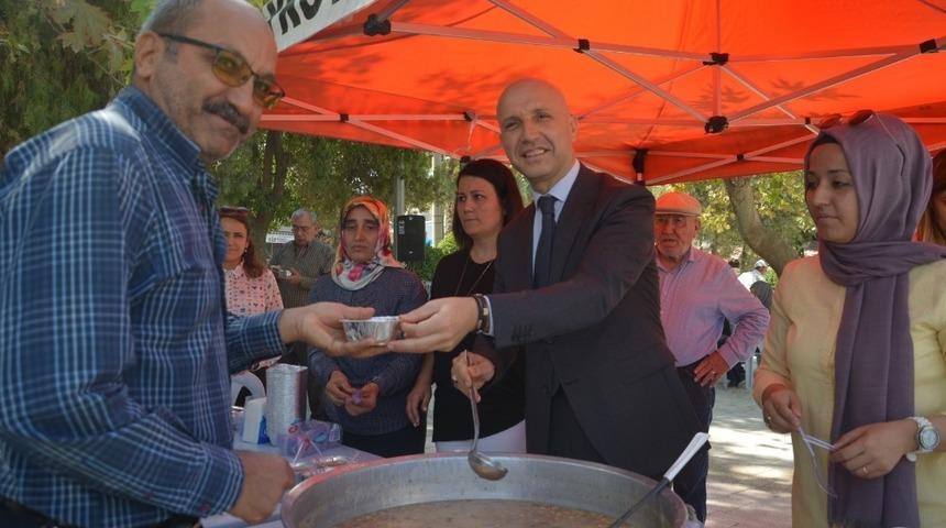 Sarayk&ouml;y Belediyesi&rsquo;nden aşure ikramı