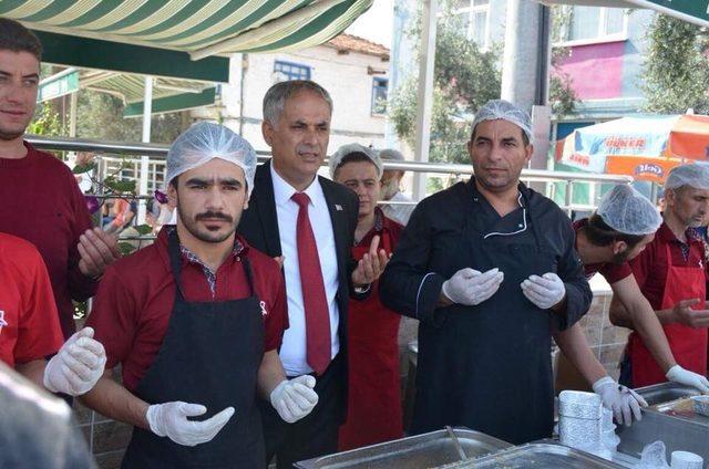 Bayırköy Belediyesi’nden aşure ikramı