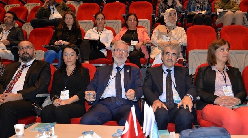 IV. Uluslararası Lif ve Polimer Araştırmaları Sempozyumu başladı