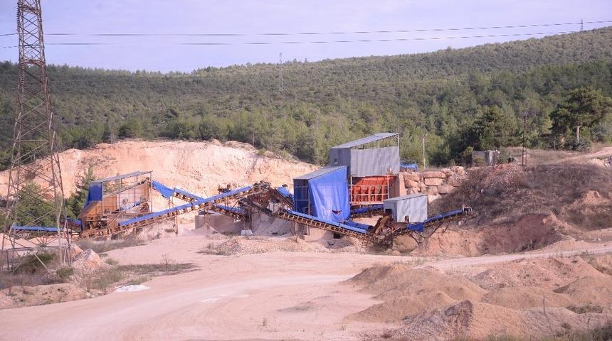 Hafriyat sahası ve geri d&ouml;n&uuml;ş&uuml;m tesisiyle doğa ve &ccedil;evre korunacak