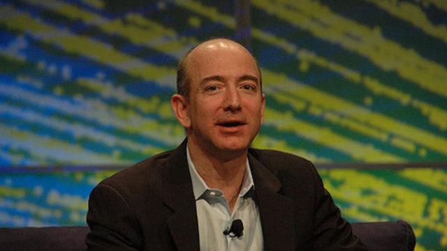 Amazon'un kurucusu Jeff Bezos CEO'luk görevinden ayrılıyor