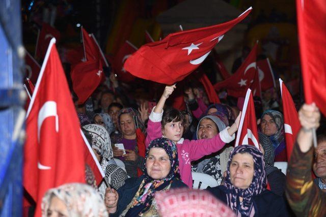 Isparta Belediyesi’nden Yedişehitler’de Mahalle Buluşması