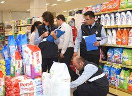 Karesi'de raf ve tezgahlara denetim