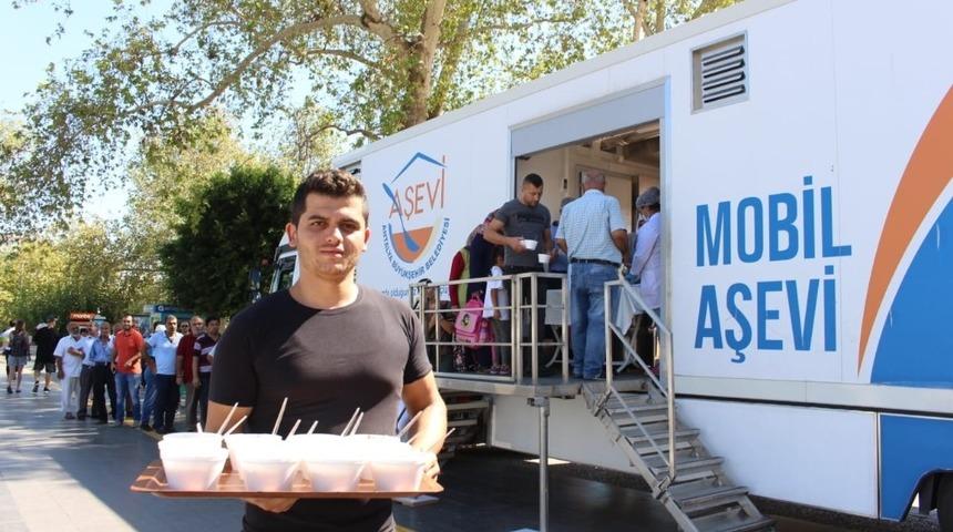 Manavgat&rsquo;ta aşure kuyruğu