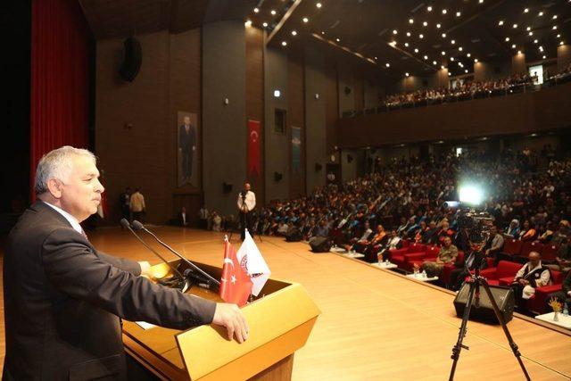 MŞÜ’de “Berat Takdim” töreni