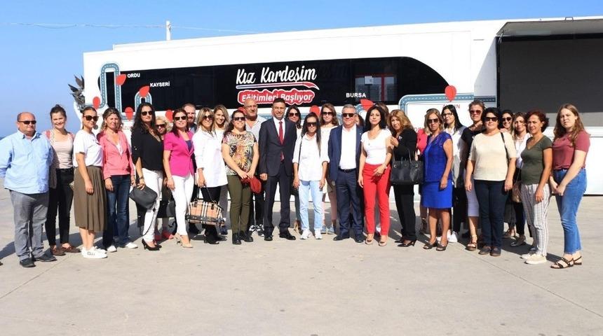 Başkan Kayalı, &lsquo;Kız Kardeşim&rsquo; projesi eğitim tırını ziyaret etti