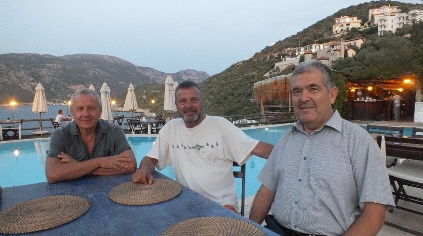 Kaş&rsquo;ta hotele k&uuml;t&uuml;phane kuruluyor