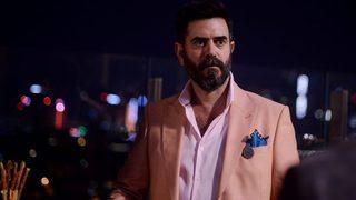 Avlu dizisinden ayrılan Teoman Kumbaracıbaşı'nın yeni dizisindeki belli oldu