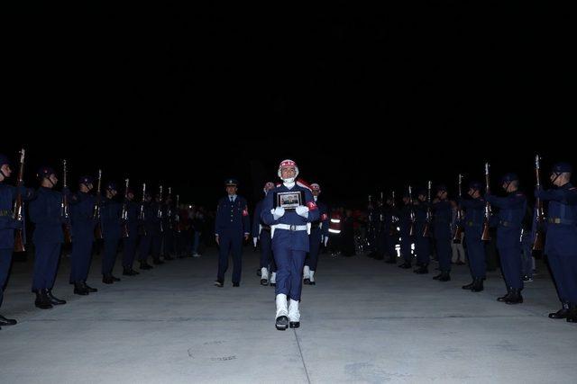 Şehit Jandarma Uzman Çavuş Gök’ün naaşı memleketi Eskişehir’e ulaştı