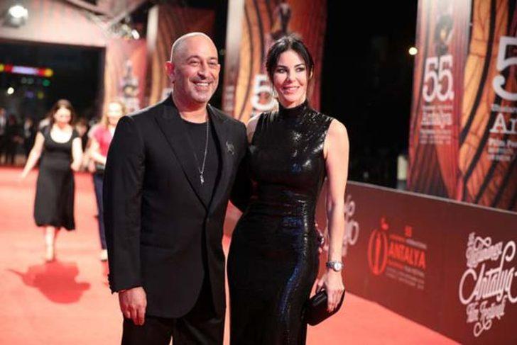 Antalya Uluslarası Film Festivali'nde kırmızı halıda şıklık yarışı G1