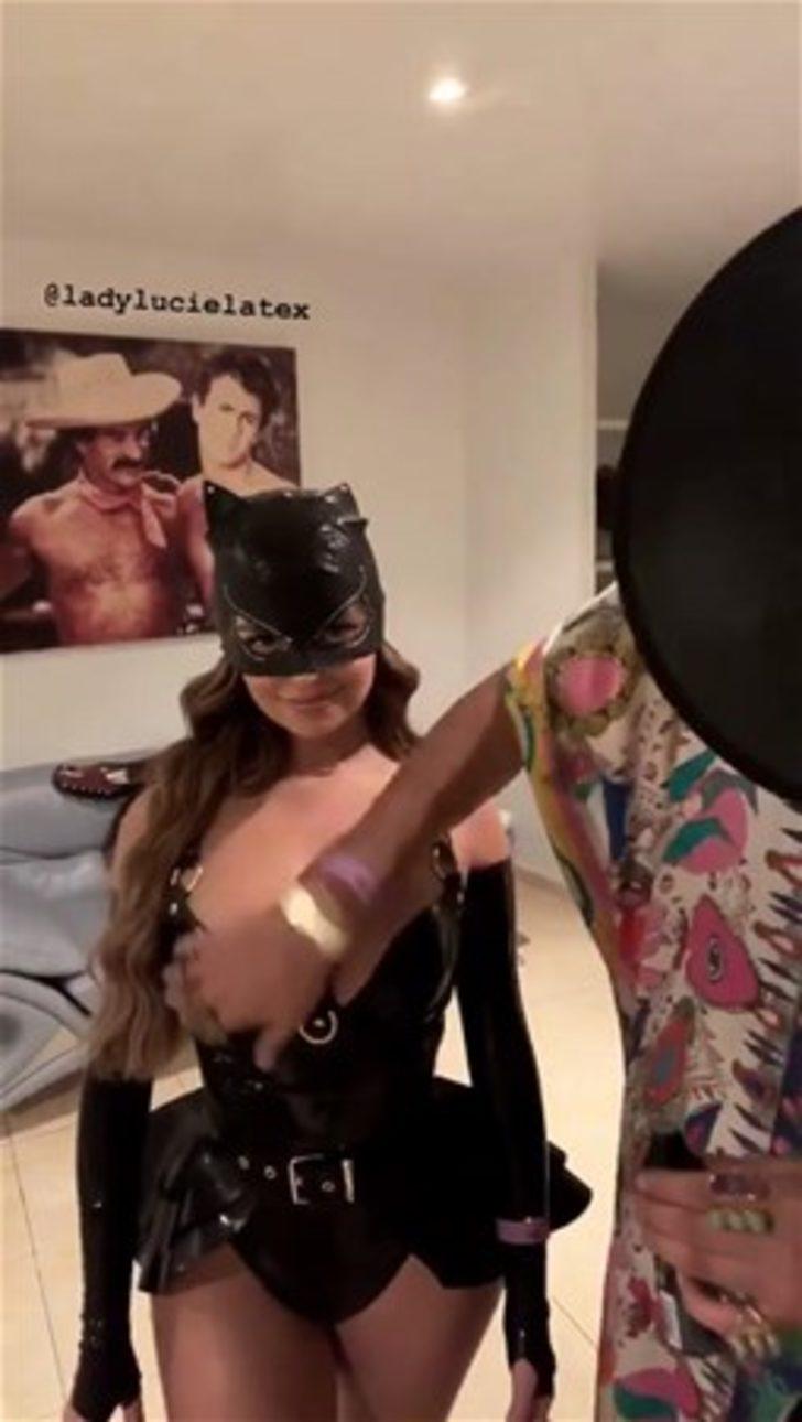 Demi Rose bu sefer 'Kedi Kız' oldu G3