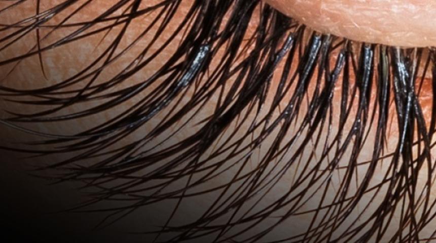 Büyük paralar harcamadan evde kirpikleri uzatma yöntemleri! Vazelin tekniğini bilmiyorduk