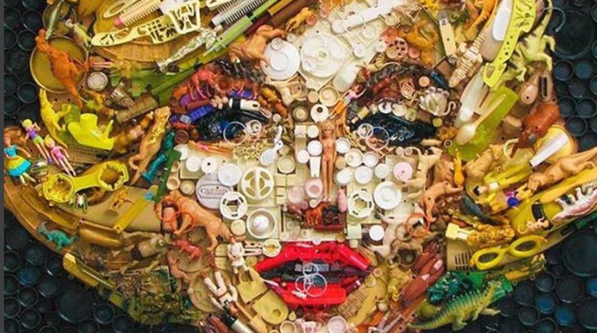 Birbirleriyle ilişkisiz &ccedil;eşitli malzemelerin sanatsal ama&ccedil;la bir araya getirilmesine ne denir? (Hadi İpucu 8 Ekim 20.30) 