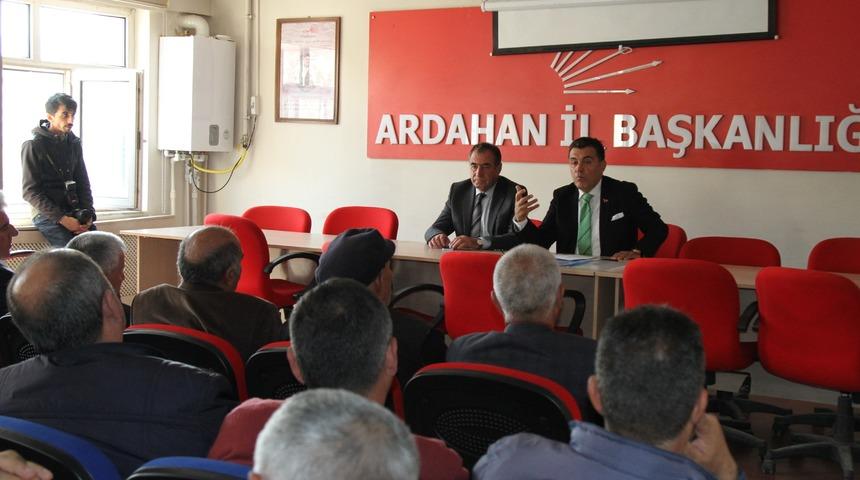 Türkücü Faruk Demir CHP'den adaylığını açıkladı