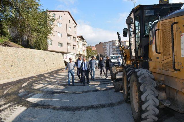 Sakindere’de belediye asfalt çalışması başlattı