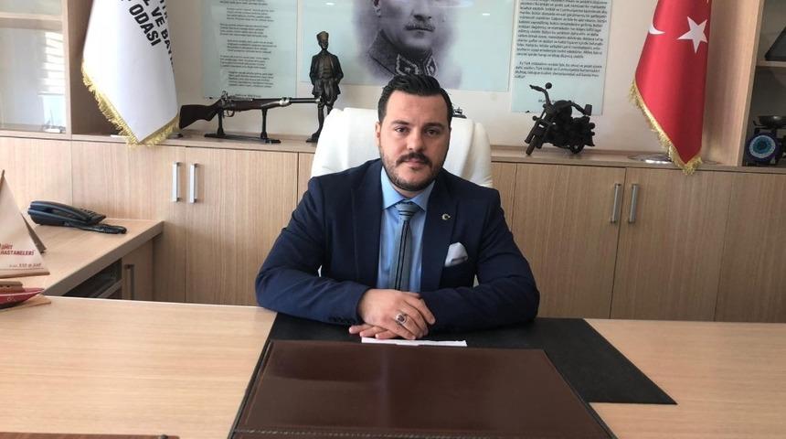 Kantinci ve &ouml;ğretmen okulda kavga etti