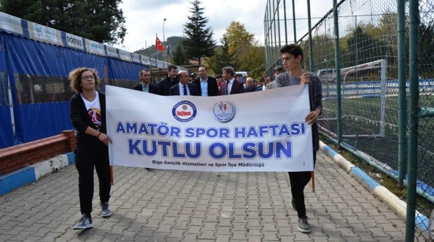 Biga&rsquo;da Amat&ouml;r Spor Haftası kutlandı
