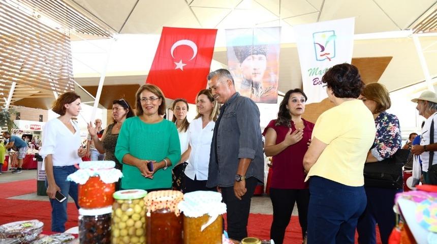 Toros kadınlarına tam not