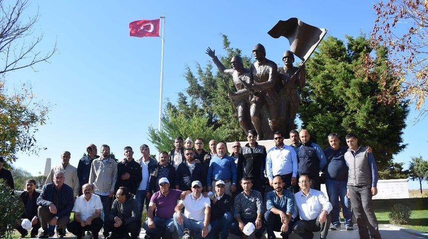 Hizmet-İş&rsquo;ten &Ccedil;anakkale&rsquo;ye &ccedil;ıkarma
