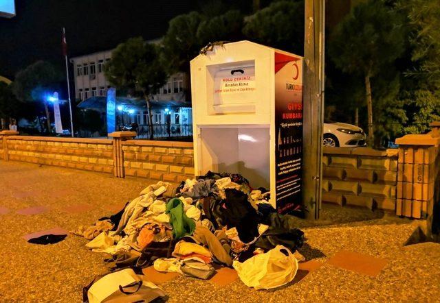 Sokak magandaları her yere zarar vermeye başladı